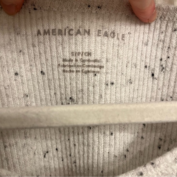 American Eagle Speckled Cream Long Sleeve Top - Picture 4 of 5